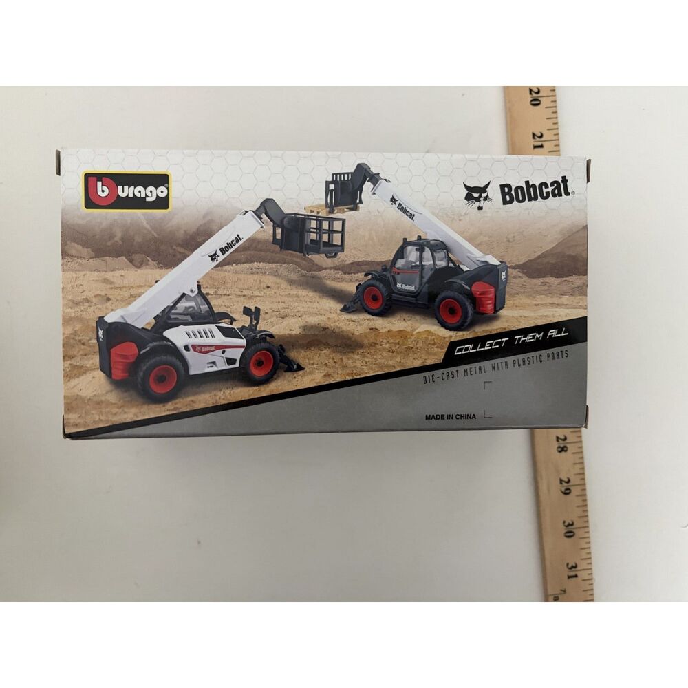 Bburago Die-Cast Bobcat TELEHANDLER with Working Pallet Fork - Replica Collectib